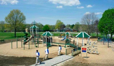 YardScapes community outreach